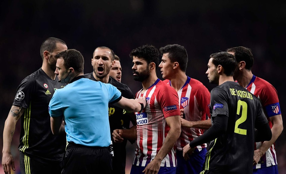  罗马锋线哑火客场不敌维罗纳跌出欧冠区  