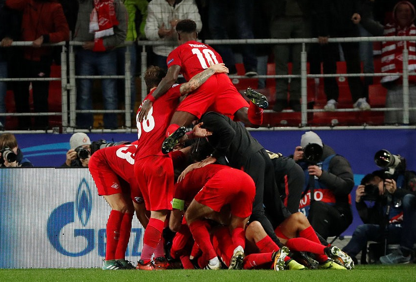 悟空体育- 沃尔夫斯堡双线作战显疲态，联赛排名持续下滑  