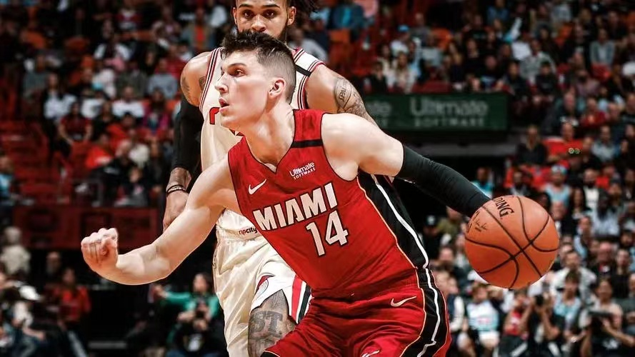 悟空体育- 开拓者利拉德交易受阻，热火报价遭拒  